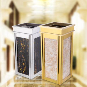 Thùng rác đá cửa bỏ rác phía trên