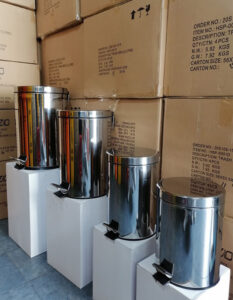 Thùng rác inox đạp chân