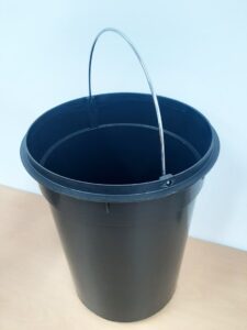 Thùng rác inox đạp chân 20 lít