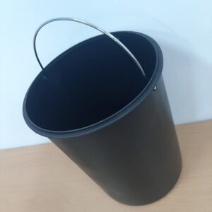 Thùng rác inox đạp chân 8 lít