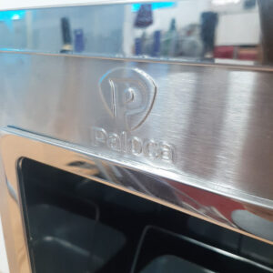 Thùng rác inox gạt tàn hình vuông