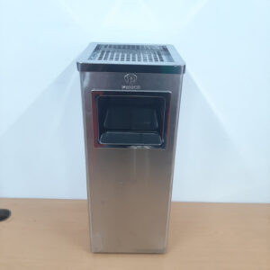 Thùng rác inox gạt tàn hình vuông