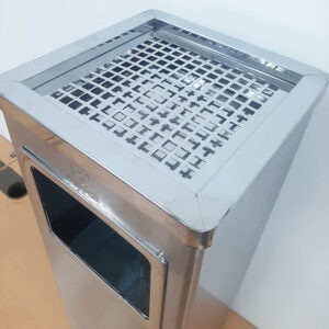 Thùng rác inox gạt tàn hình vuông