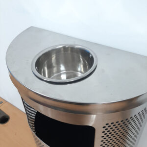 Thùng rác inox hình bán nguyệt
