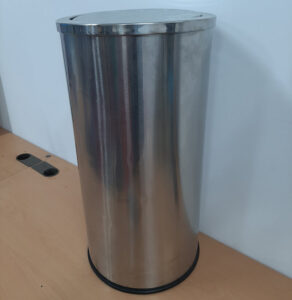 Thùng rác inox nắp lật ø300