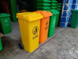 Thùng rác nhựa 120 lít