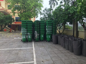 du-an-cung-cap-6000-thung-u-rac-huu-co-cho-huyen-gia-binh-bac-ninh (4)