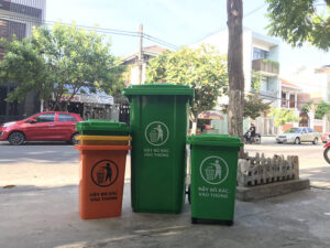 Thùng rác công cộng là gì?